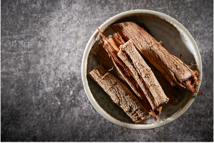 Slippery elm bark and mucilage used in natural skincare
